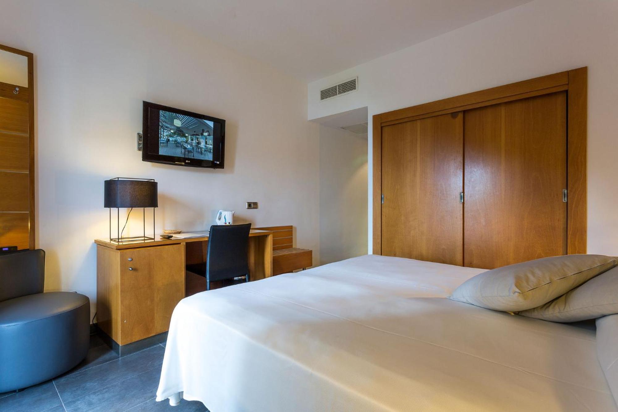 Palladium - Adults Only 4*