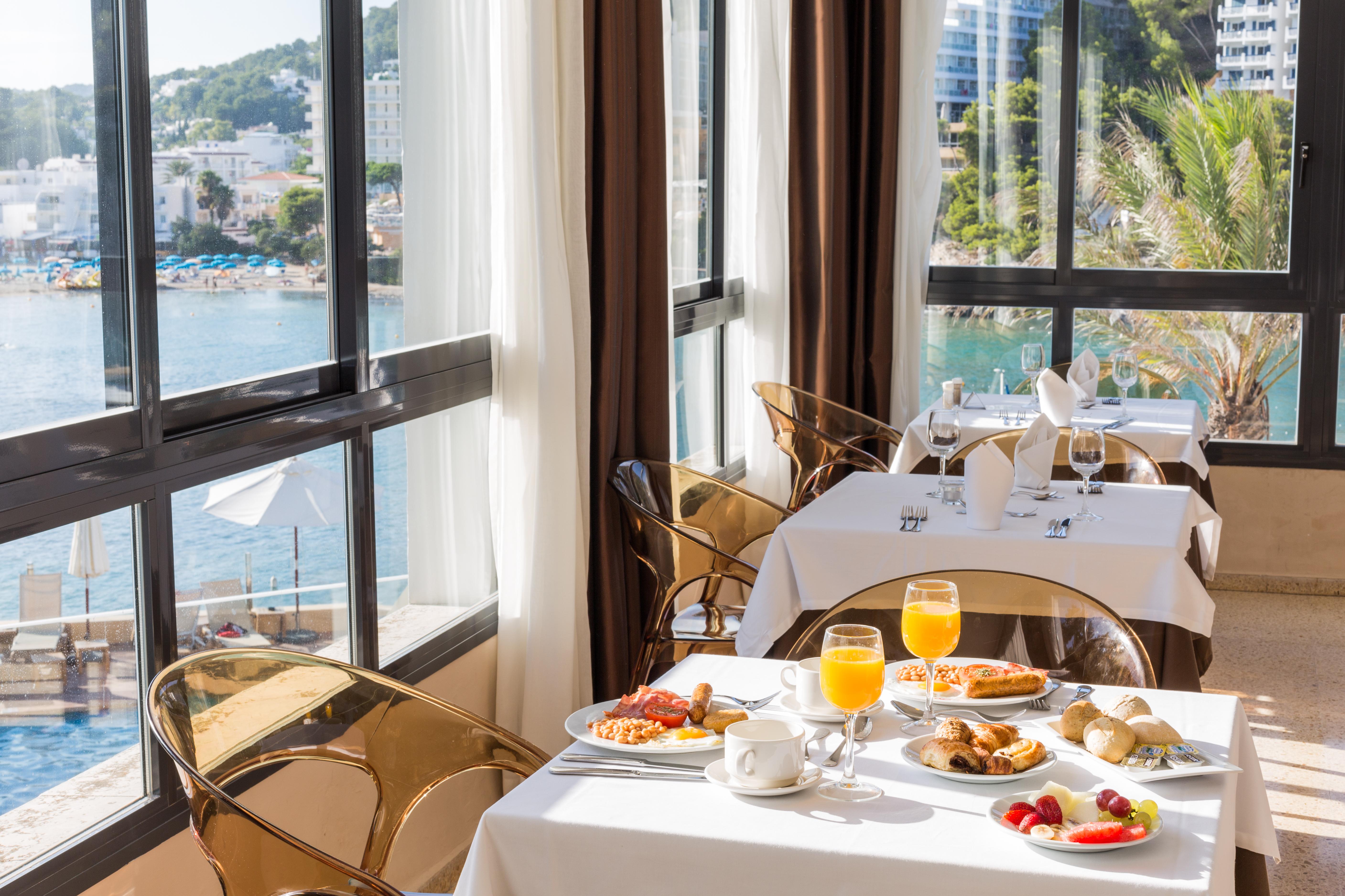 Palladium - Adults Only 4* Cala Llonga (Ibiza)
